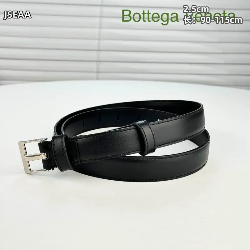 2025Bottega Veneta 25mm 1028